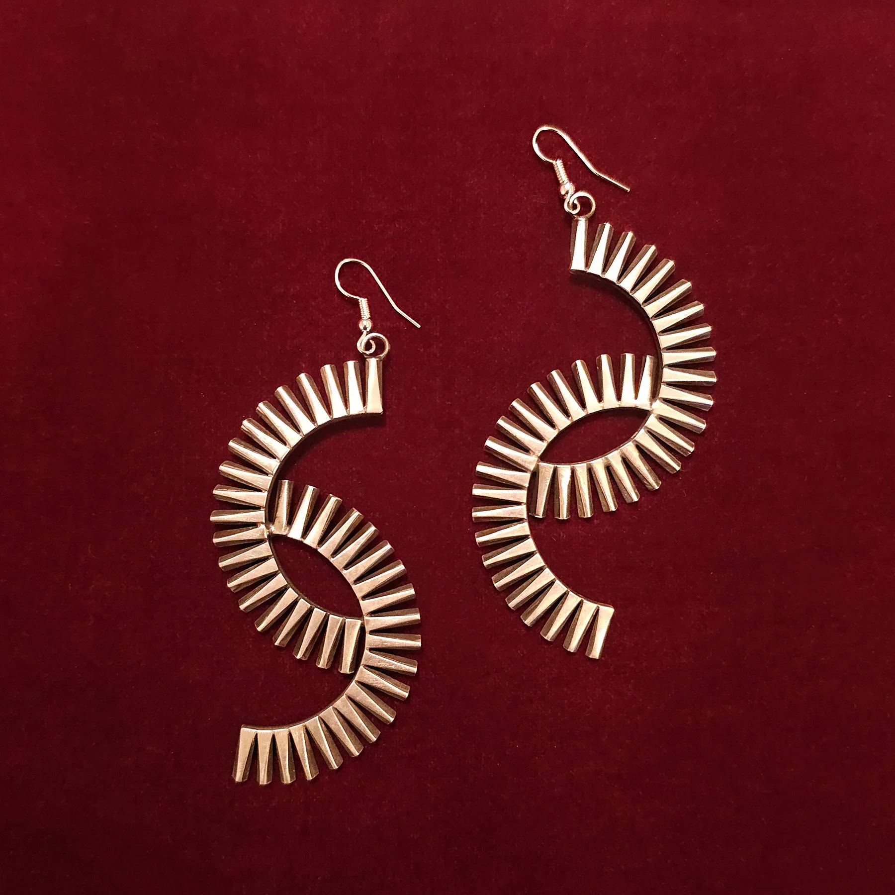 Leander Tahe (Navajo) Sterling Silver Earrings — Mahnaz Collection
